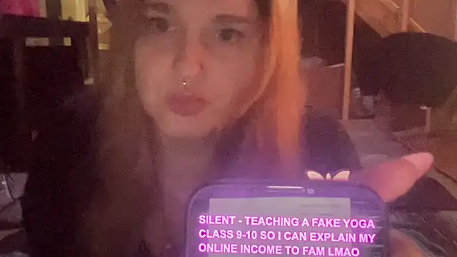 Snapshot of thickgingergoddess chatting on January 2025 02:02:01 PM thickgingergoddess online show from January 2025 02:02:01 PM