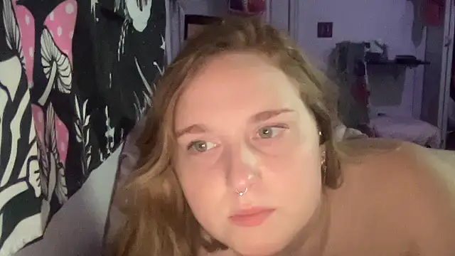 Snapshot of thickgingergoddess chatting on January 2025 05:58:02 AM thickgingergoddess online show from January 2025 05:58:02 AM