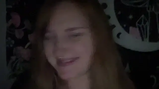 Snapshot of thickgingergoddess chatting on February 2025 02:33:01 AM thickgingergoddess online show from February 2025 02:33:01 AM