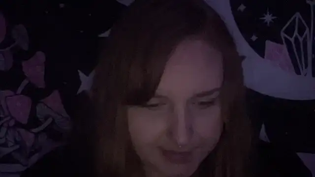Snapshot of thickgingergoddess chatting on February 2025 01:41:02 AM thickgingergoddess online show from February 2025 01:41:02 AM