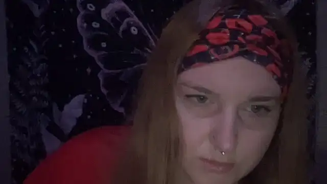 Snapshot of thickgingergoddess chatting on February 2025 04:28:01 PM thickgingergoddess online show from February 2025 04:28:01 PM