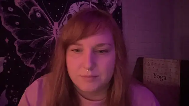Snapshot of thickgingergoddess chatting on February 2025 11:10:02 PM thickgingergoddess online show from February 2025 11:10:02 PM