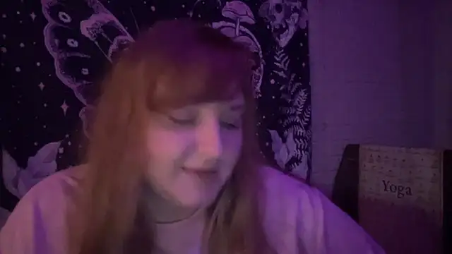 Snapshot of thickgingergoddess chatting on February 2025 03:12:01 AM thickgingergoddess online show from February 2025 03:12:01 AM