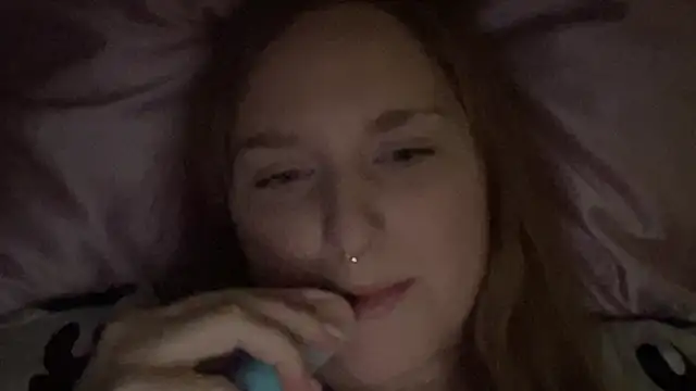 Snapshot of thickgingergoddess chatting on March 2025 02:26:01 AM thickgingergoddess online show from March 2025 02:26:01 AM