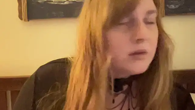Snapshot of thickgingergoddess chatting on March 2025 08:05:02 PM thickgingergoddess online show from March 2025 08:05:02 PM