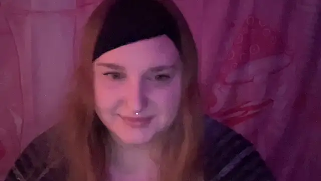 Snapshot of thickgingergoddess chatting on March 2025 05:17:02 PM thickgingergoddess online show from March 2025 05:17:02 PM