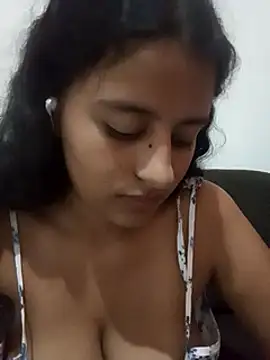 Snapshot of Babydol18_ chatting on January 2025 12:39:01 AM Babydol18 online show from January 2025 12:39:01 AM