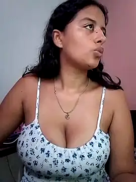 Snapshot of Babydol18_ chatting on February 2025 04:54:01 PM Babydol18 online show from February 2025 04:54:01 PM