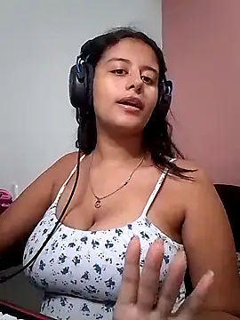 Snapshot of Babydol18_ chatting on February 2025 04:35:02 AM Babydol18 online show from February 2025 04:35:02 AM