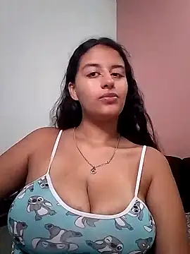 Snapshot of Babydol18_ chatting on February 2025 07:07:02 AM Babydol18 online show from February 2025 07:07:02 AM