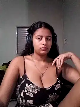 Snapshot of Babydol18_ chatting on March 2025 07:19:02 AM Babydol18 online show from March 2025 07:19:02 AM