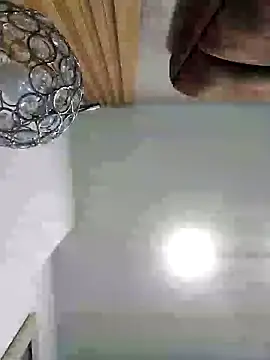 Snapshot of ElizabethWeil chatting on February 2025 12:11:01 PM ElizabethWeil online show from February 2025 12:11:01 PM