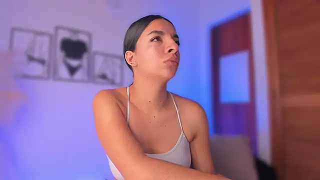 777AylinZ online show from March 2026 03:57:02 PM