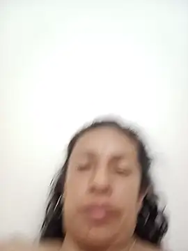 yaz guzman online show from July 2026 04:38:01 AM