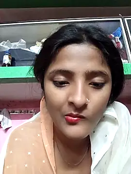 BabySlimmy10 online show from April 2026 07:07:01 PM