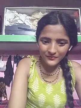 BabySlimmy10 online show from June 2026 04:44:01 PM
