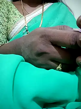 Cute-chinny online show from February 2025 01:33:02 PM