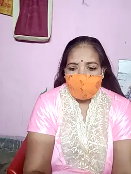 Snapshot of Hotty-rumi chatting on January 2025 04:11:01 PM Hotty-rumi online show from January 2025 04:11:01 PM