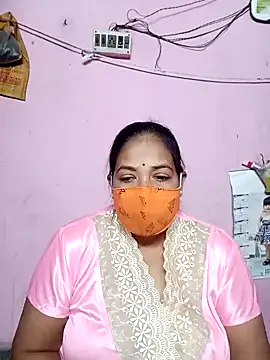 Snapshot of Hotty-rumi chatting on February 2025 06:12:01 PM Hotty-rumi online show from February 2025 06:12:01 PM