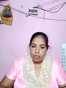 Snapshot of Hotty-rumi chatting on February 2025 05:37:02 PM Hotty-rumi online show from February 2025 05:37:02 PM