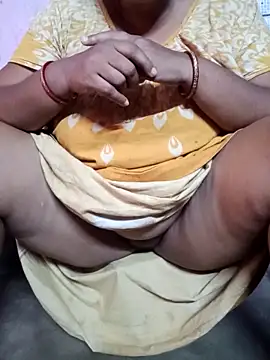 Snapshot of Hotty-rumi chatting on September 2025 02:27:01 AM Hotty-rumi online show from September 2025 02:27:01 AM