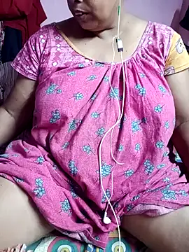 Snapshot of Hotty-rumi chatting on November 2025 04:41:02 PM Hotty-rumi online show from November 2025 04:41:02 PM