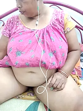 Hotty-rumi online show from November 2025 05:00:01 PM