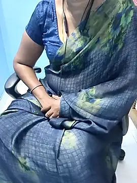 selvi selvi online show from December 2024 04:59:02 PM