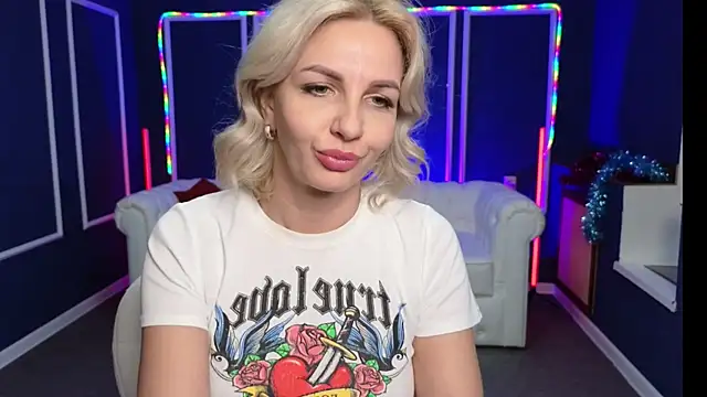 Barbara Blonde online show from January 2025 07:44:02 AM