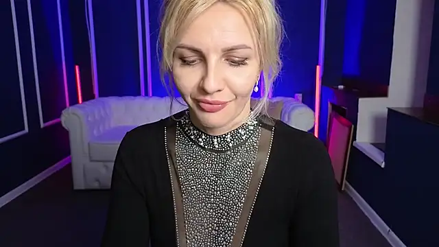 Barbara Blonde online show from January 2025 05:28:01 PM