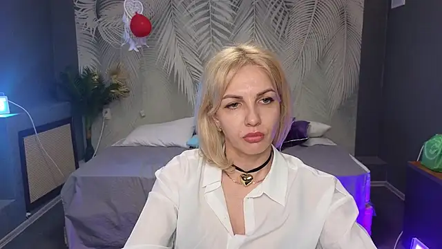 Barbara Blonde online show from March 2025 08:58:02 AM
