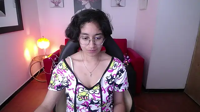 Lili Gomez  online show from February 2025 01:58:02 AM