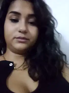 Snapshot of BrendaGirs chatting on January 2025 03:56:02 AM BrendaGirs online show from January 2025 03:56:02 AM