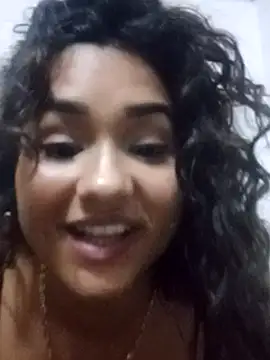 Snapshot of BrendaGirs chatting on January 2025 05:11:01 AM BrendaGirs online show from January 2025 05:11:01 AM