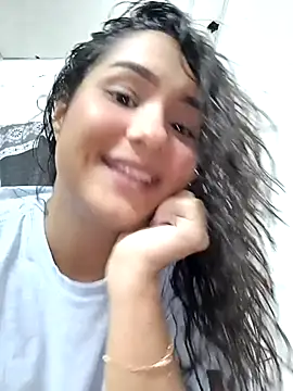 Snapshot of BrendaGirs chatting on February 2025 02:23:02 AM BrendaGirs online show from February 2025 02:23:02 AM