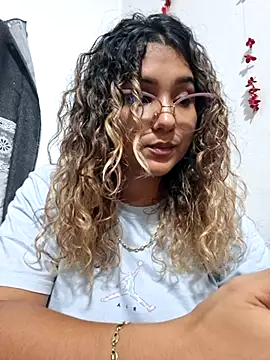 Snapshot of BrendaGirs chatting on September 2025 02:24:01 AM BrendaGirs online show from September 2025 02:24:01 AM