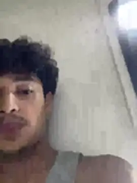 Snapshot of slimm2x chatting on July 2026 05:45:02 AM slimm2x online show from July 2026 05:45:02 AM