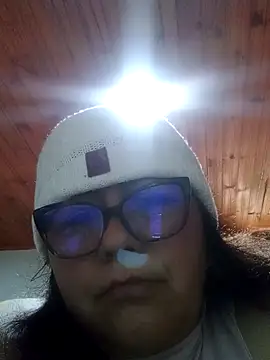 Snapshot of Darly_Gomez chatting on December 2024 12:27:01 PM Darly Gomez online show from December 2024 12:27:01 PM