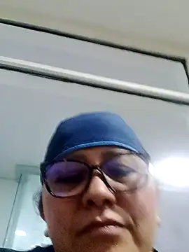 Snapshot of Darly_Gomez chatting on December 2024 12:16:02 PM Darly Gomez online show from December 2024 12:16:02 PM