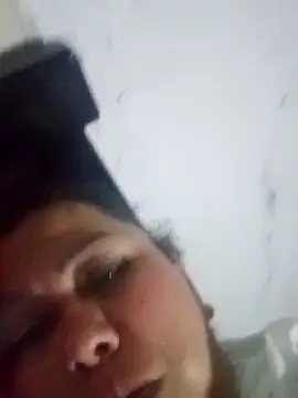 Snapshot of Darly_Gomez chatting on December 2024 09:29:02 PM Darly Gomez online show from December 2024 09:29:02 PM