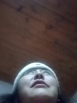 Snapshot of Darly_Gomez chatting on December 2024 12:52:01 AM Darly Gomez online show from December 2024 12:52:01 AM