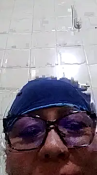 Snapshot of Darly_Gomez chatting on January 2025 10:34:02 PM Darly Gomez online show from January 2025 10:34:02 PM