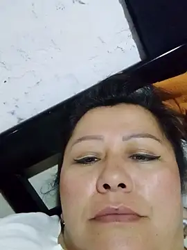 Snapshot of Darly_Gomez chatting on January 2025 01:41:02 PM Darly Gomez online show from January 2025 01:41:02 PM