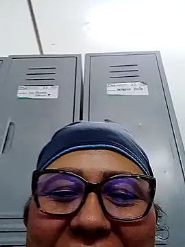 Snapshot of Darly_Gomez chatting on January 2025 06:24:02 AM Darly Gomez online show from January 2025 06:24:02 AM