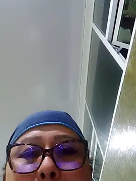 Snapshot of Darly_Gomez chatting on January 2025 12:28:01 AM Darly Gomez online show from January 2025 12:28:01 AM