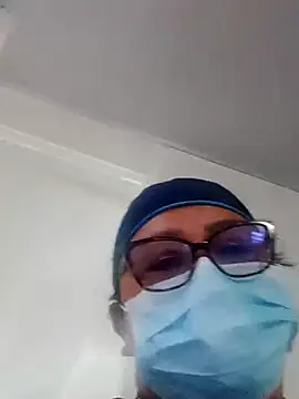 Snapshot of Darly_Gomez chatting on February 2025 09:17:01 PM Darly Gomez online show from February 2025 09:17:01 PM