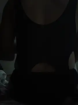 manuamador online show from March 2026 04:05:01 AM