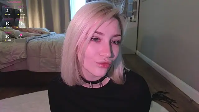 alexa novak online show from October 2025 02:32:01 AM