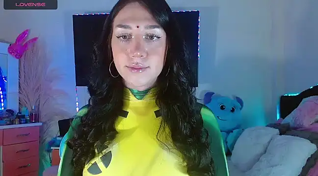 karla zambrano online show from December 2024 10:10:02 PM