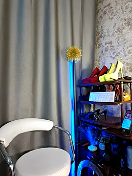 Milforja online show from November 2025 06:06:02 PM